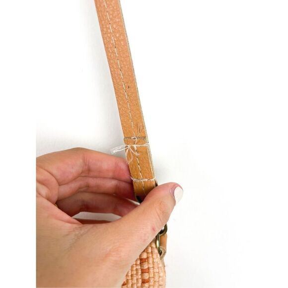 Mercado Global Woven Boho Crossbody Purse - Picture 8 of 13